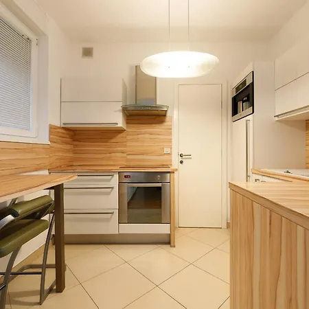 Luxury Sara Apartment